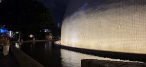 "Hong Kong po noći – Avenue of Stars, Vanja Keindl inženjerka građevine, urbanistički i inženjerski pogled"